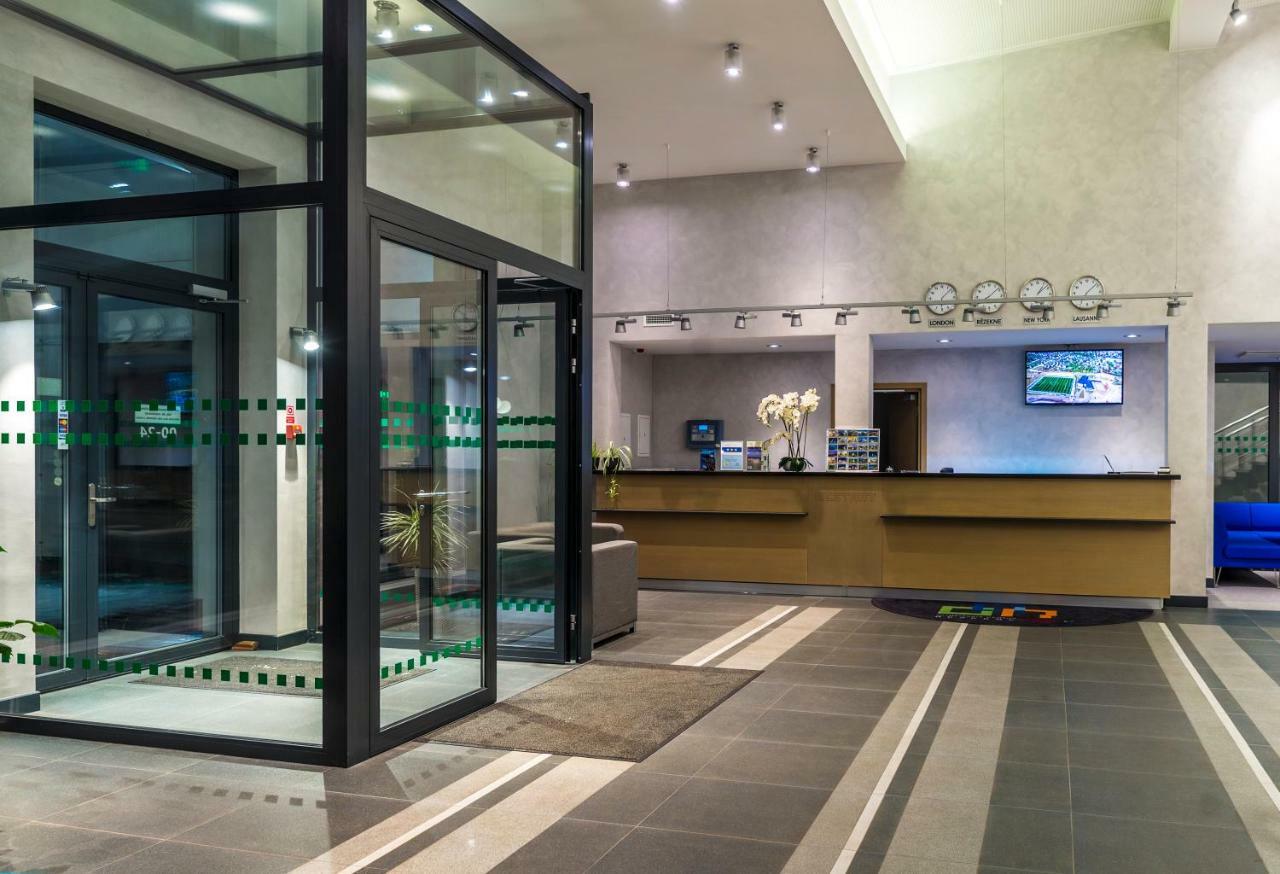 Restart Hotel Rezekne Ngoại thất bức ảnh