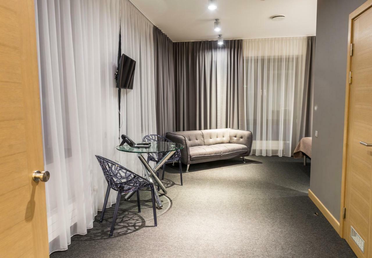 Restart Hotel Rezekne Ngoại thất bức ảnh