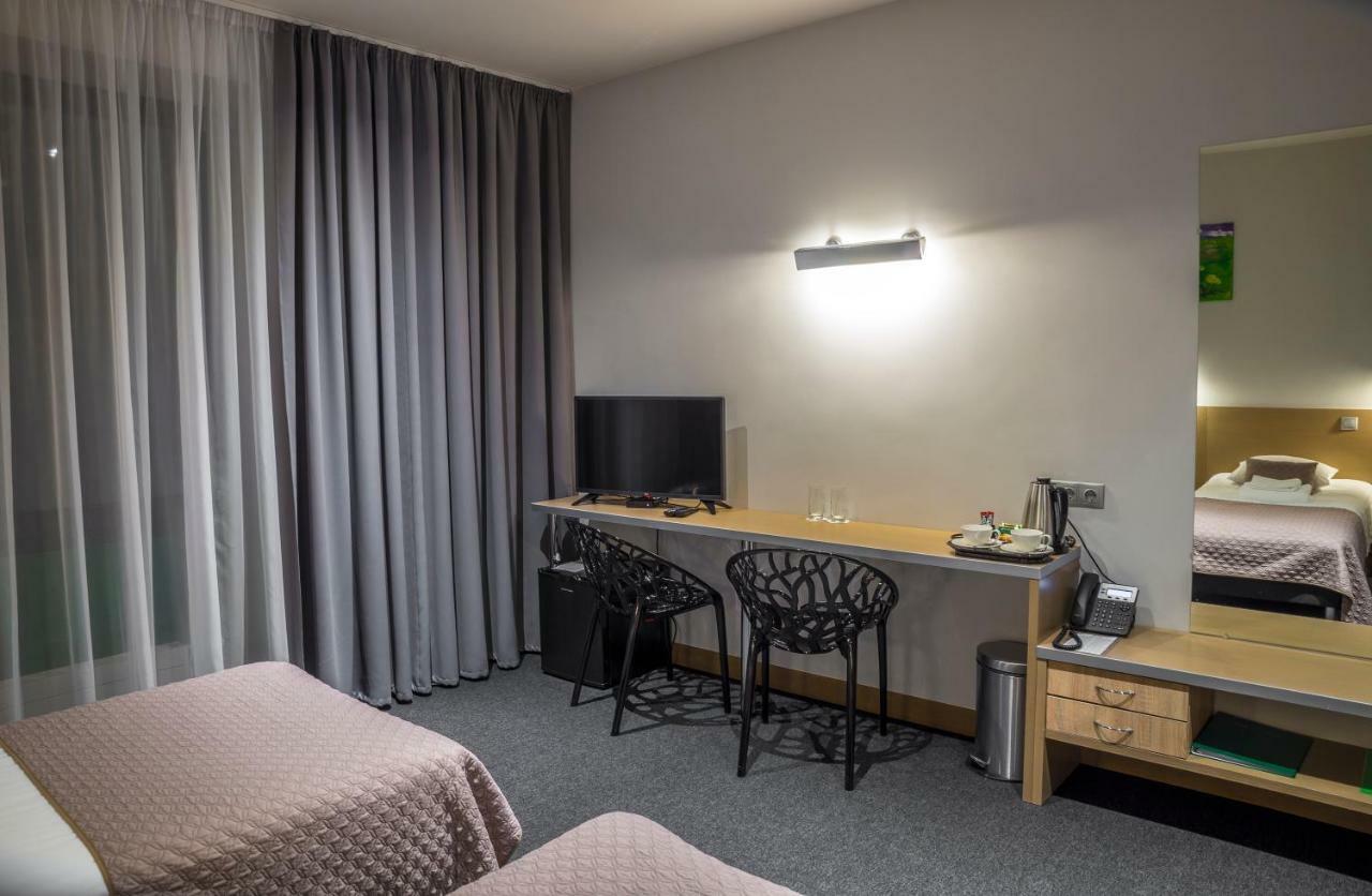 Restart Hotel Rezekne Ngoại thất bức ảnh